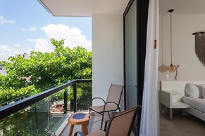 Opal Condo Hotel by Marea