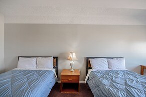OYO Crossroads Inn