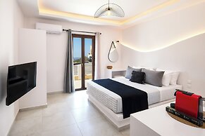 Santorinn Suites