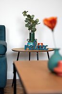 Friends - by Kairos Apartments