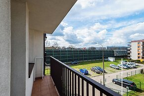 Friends - by Kairos Apartments