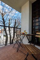 Friends - by Kairos Apartments