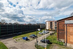 Friends - by Kairos Apartments