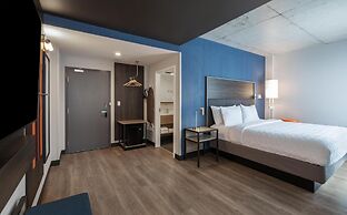 Tru by Hilton Montreal centre-ville
