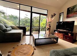 Beautiful private villa w private pool