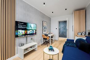 Gold - by Kairos Apartments