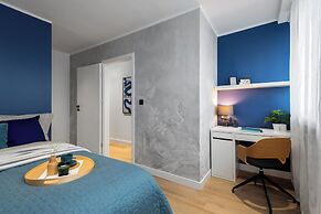 Gold - by Kairos Apartments