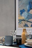 Gold - by Kairos Apartments