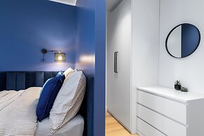 Gold - by Kairos Apartments