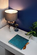 Gold - by Kairos Apartments