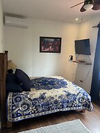 Casa Colonial en Pueblo Mágico by Adhoc