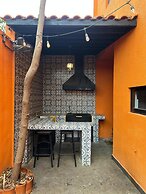 Casa Colonial en Pueblo Mágico by Adhoc