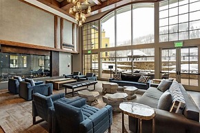 Gorgeous 3 Bedroom Residence at The Ritz-carlton Club, Vail