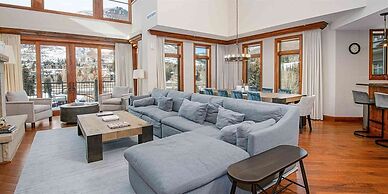 Spectacular 4 Bedroom Ritz-carlton Penthouse Residence in Vail, Colora