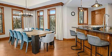 Spectacular 4 Bedroom Ritz-carlton Penthouse Residence in Vail, Colora