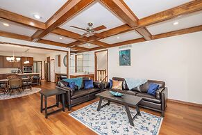 Luxurious Dream Home For 10!