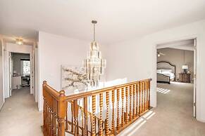 Luxurious Dream Home For 10!