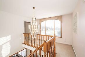 Luxurious Dream Home For 10!