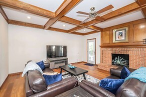 Luxurious Dream Home For 10!