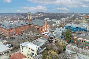 Mt. Adams Nest Studio for 2