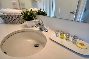 Premium Stay at Niagara falls