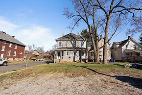 Summit Scholars 2 For 6!