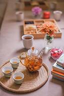 The Long Circle House