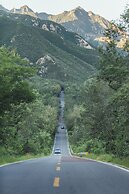 The Long Circle House