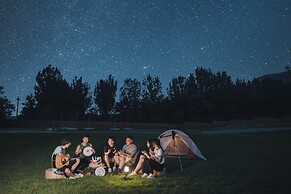 The Long Circle House