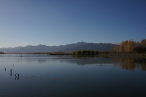 The Long Circle House