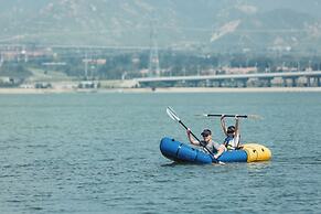 The Long Circle House