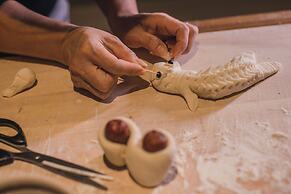 The Long Circle House