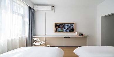 Baolong Homelike Hotel Zhongshan Branch