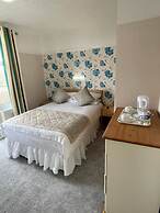 OYO Queens Hotel, Skegness