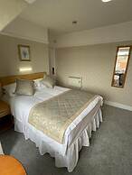 OYO Queens Hotel, Skegness