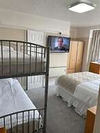 OYO Queens Hotel, Skegness