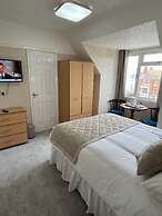 OYO Queens Hotel, Skegness