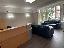 OYO Queens Hotel, Skegness