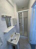 OYO Queens Hotel, Skegness