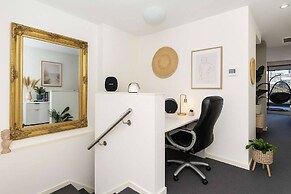 Private 2 Levels Darling Harbour ICC