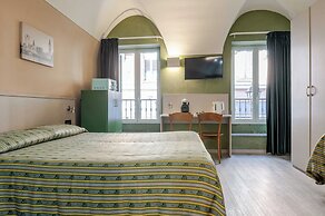 Hotel 3 Comfort and Serenity Heart of Ventimiglia