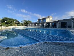 The Waterfront Oasis