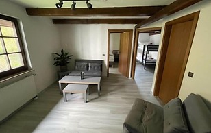 Landhotel Der Distelhof mit Scheunencafé