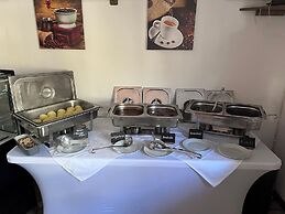 Landhotel Der Distelhof mit Scheunencafé