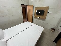 Vrajvashi -Home stay Dwarka