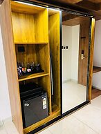 Royal Plaza Inn by RAK Rooms