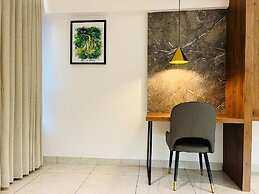 Royal Plaza Inn by RAK Rooms