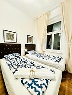 5BR Apt For 10 Walk to Kaufpark Alterlaa