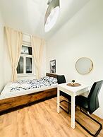 5BR Apt For 10 Walk to Kaufpark Alterlaa