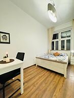 5BR Apt For 10 Walk to Kaufpark Alterlaa